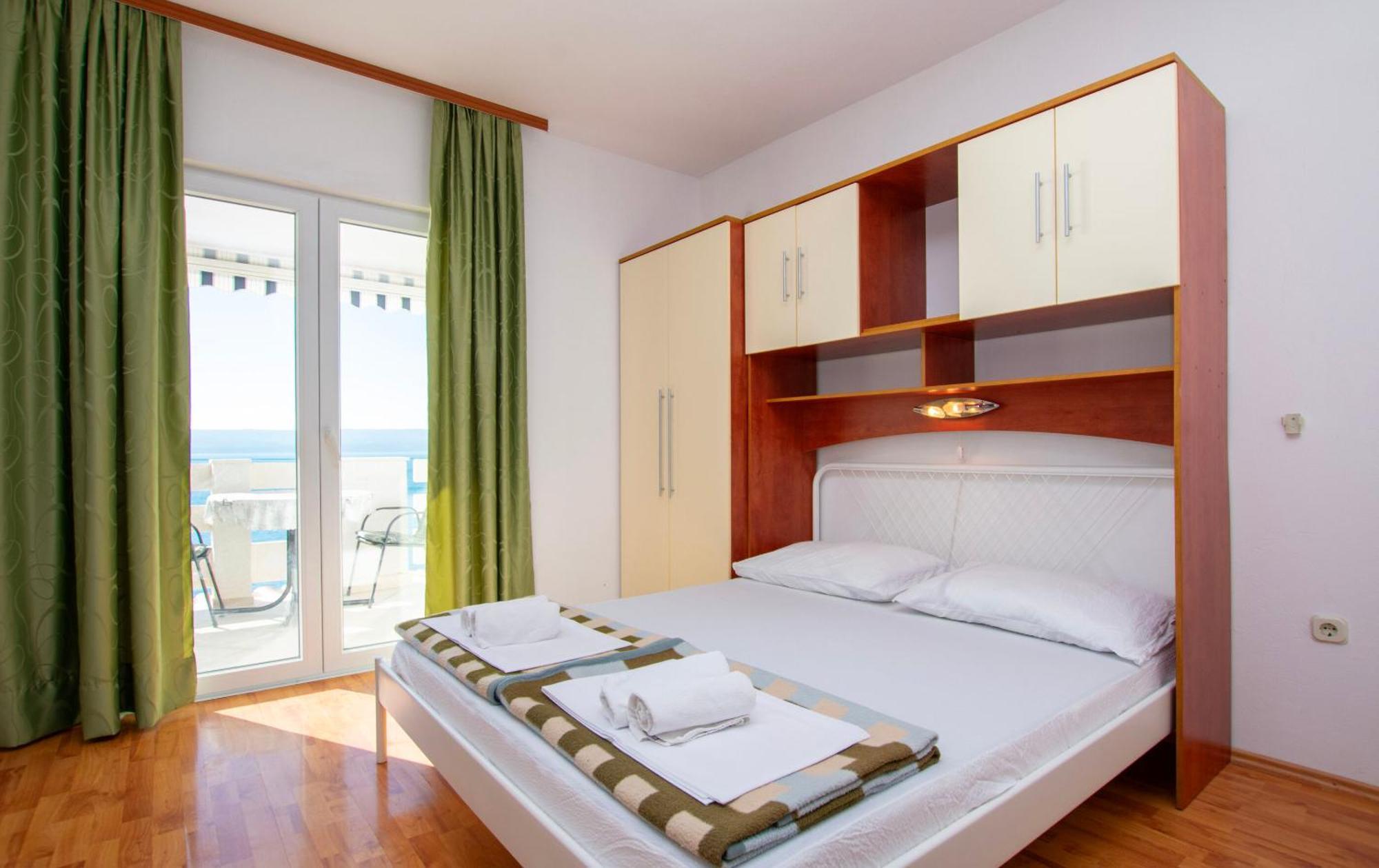 Apartments Ivo - Sea View; พิสัก ภายนอก รูปภาพ