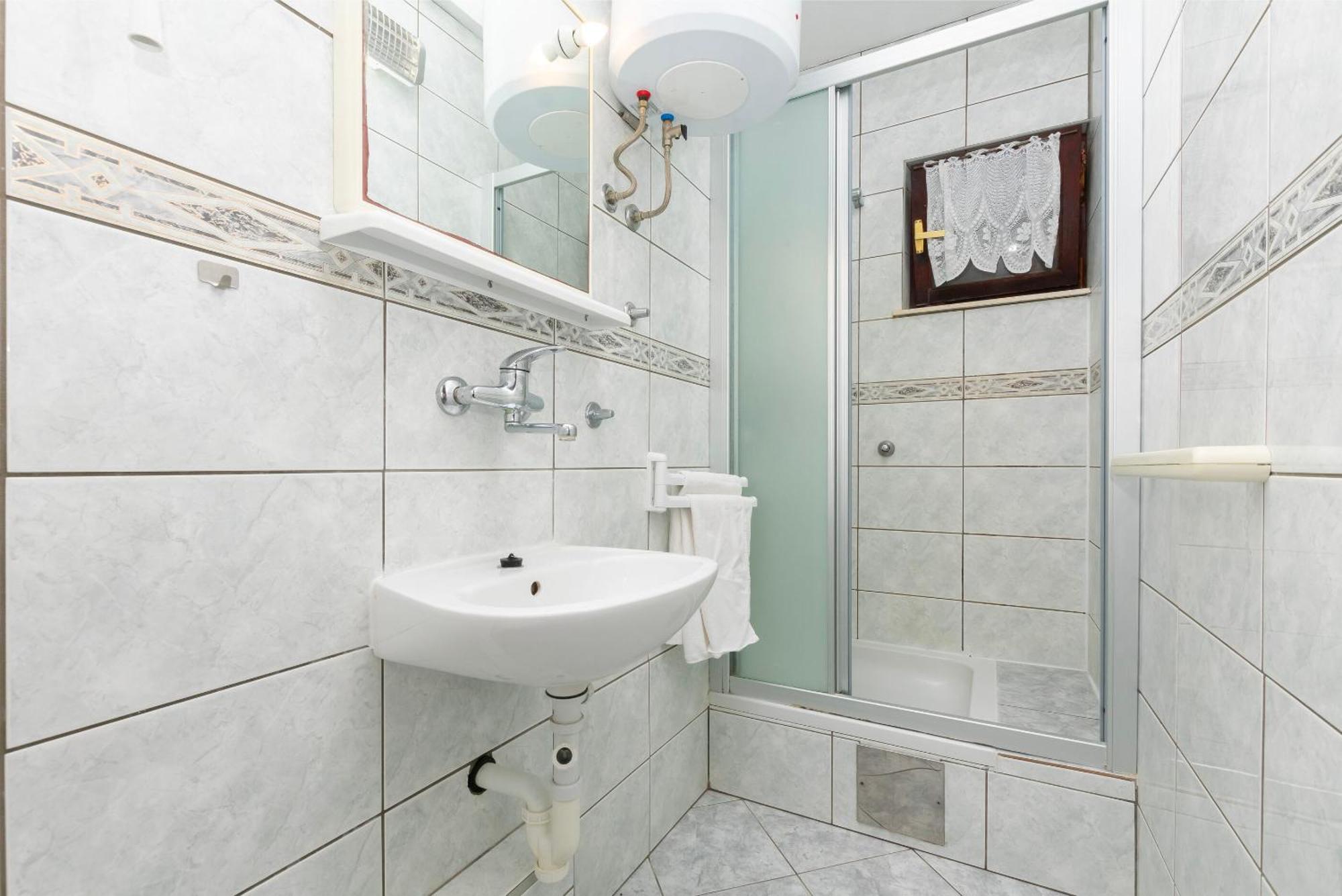Apartments Ivo - Sea View; พิสัก ภายนอก รูปภาพ